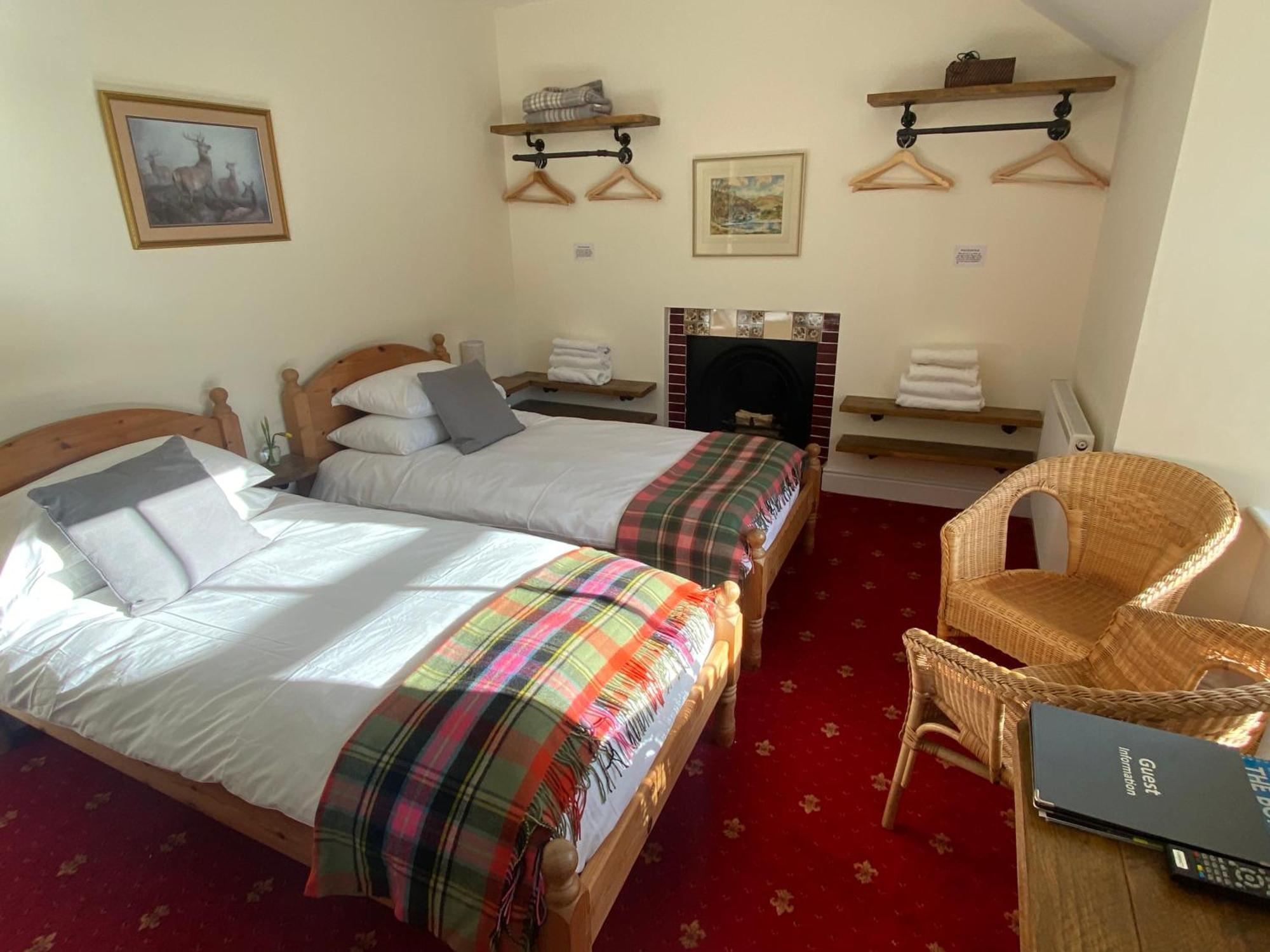 The Gordon Arms Restaurant With Rooms Yarrow Екстер'єр фото