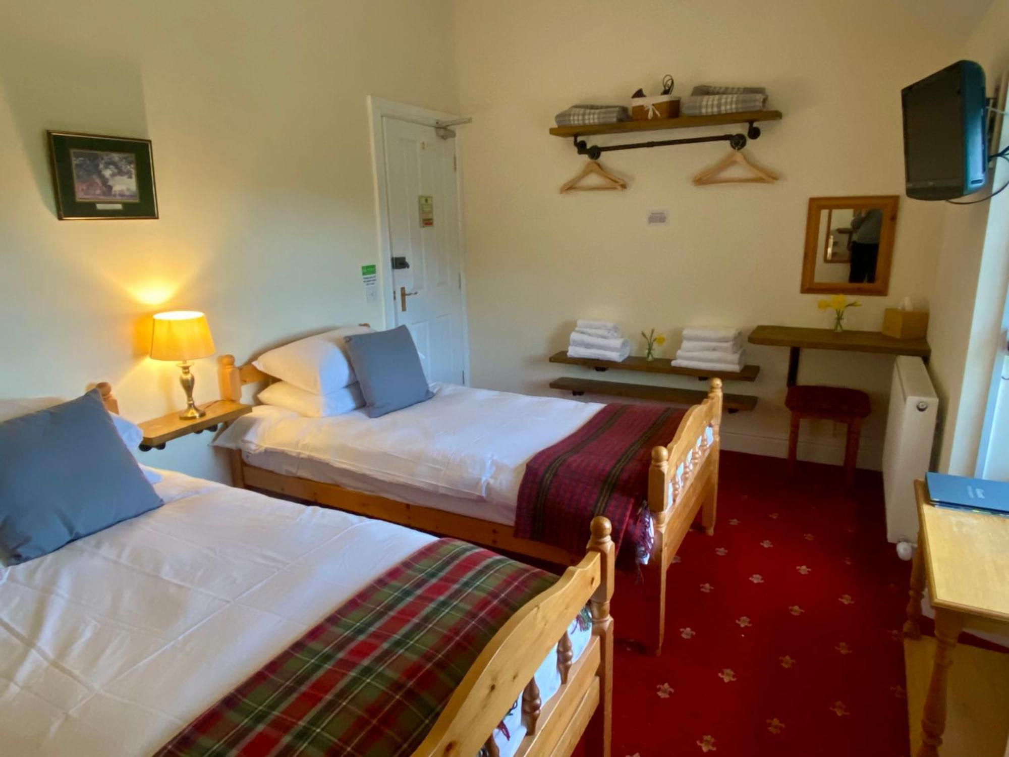The Gordon Arms Restaurant With Rooms Yarrow Екстер'єр фото